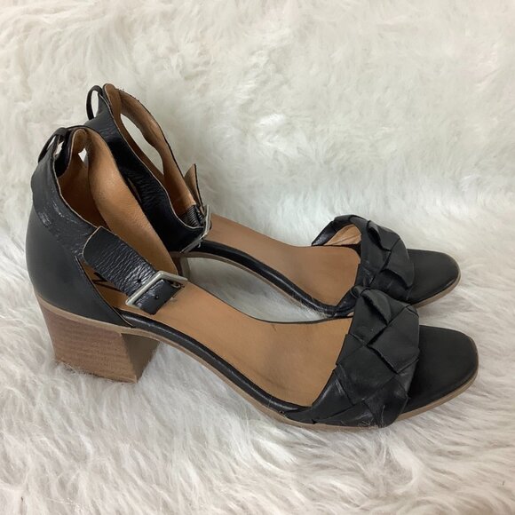 Miz Mooz Black Leather Saba Heeled Sandals EU 41 US 9.5-10 - Picture 1 of 8